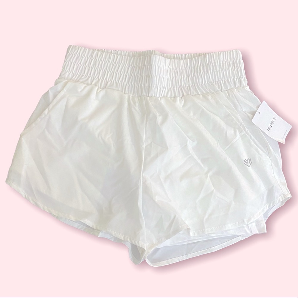 White Layered Active Running Shorts Pockets M - Picture 4 of 6